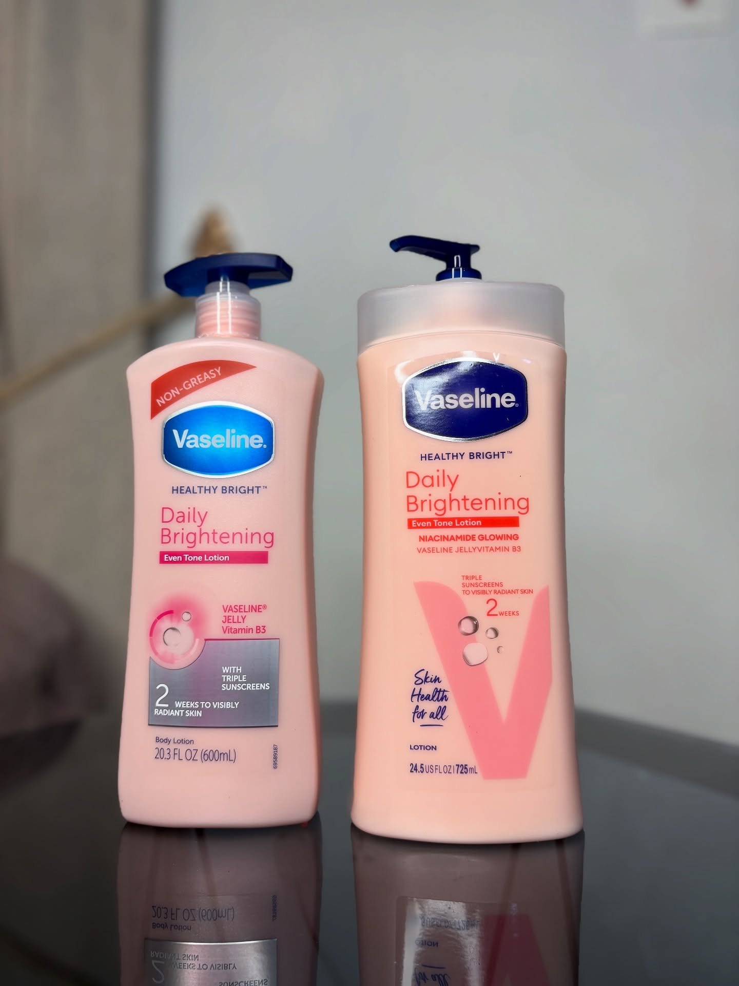 1754522798391 Vaseline Healthy Bright Daily Brightening Even Tone Lotion - Image 1