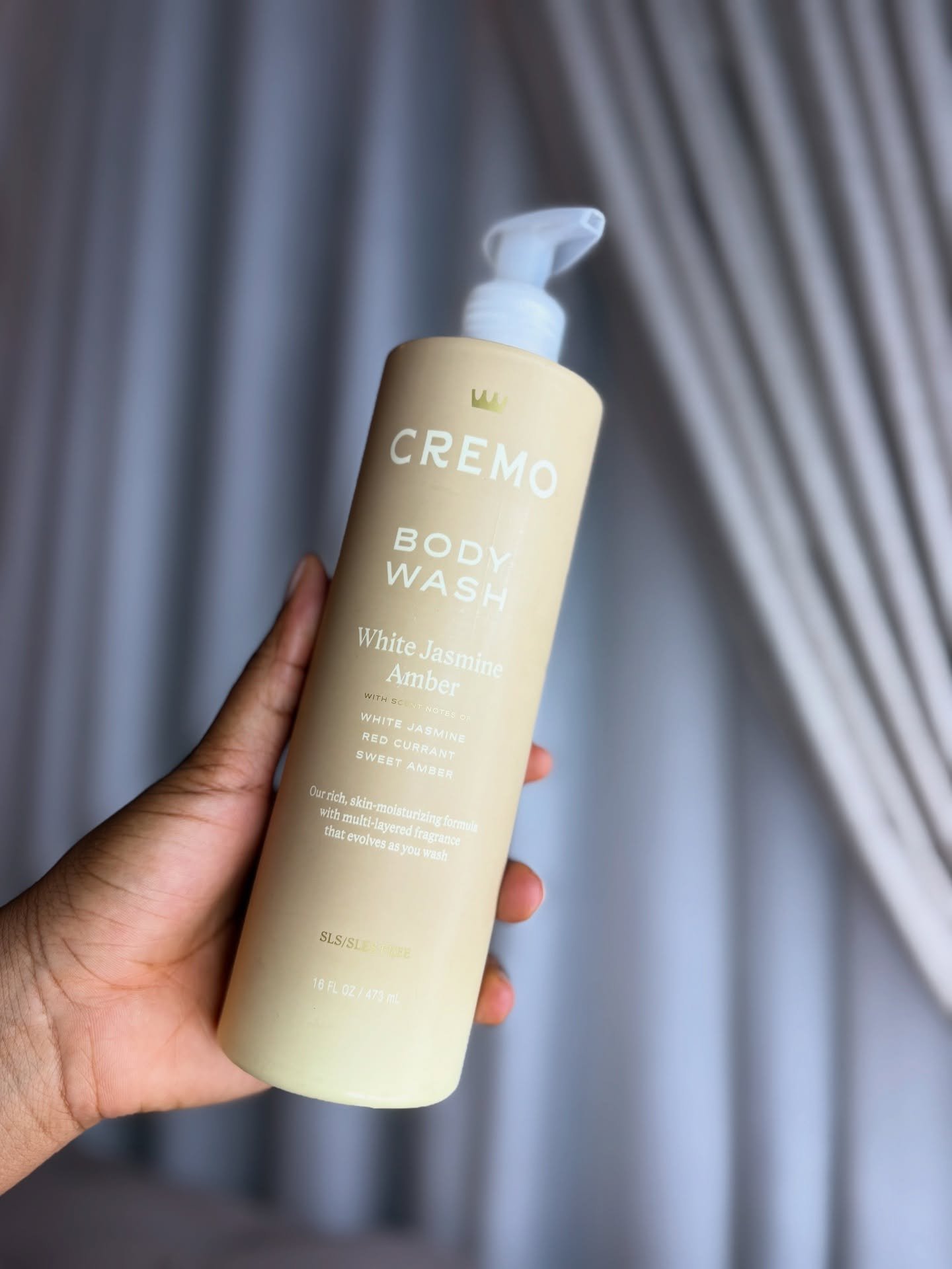 1754522877632 Cremo White Jasmine Amber Body Wash - Image 1